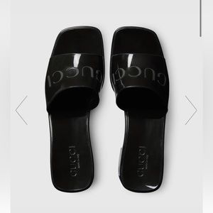 Gucci rubber slide sandals